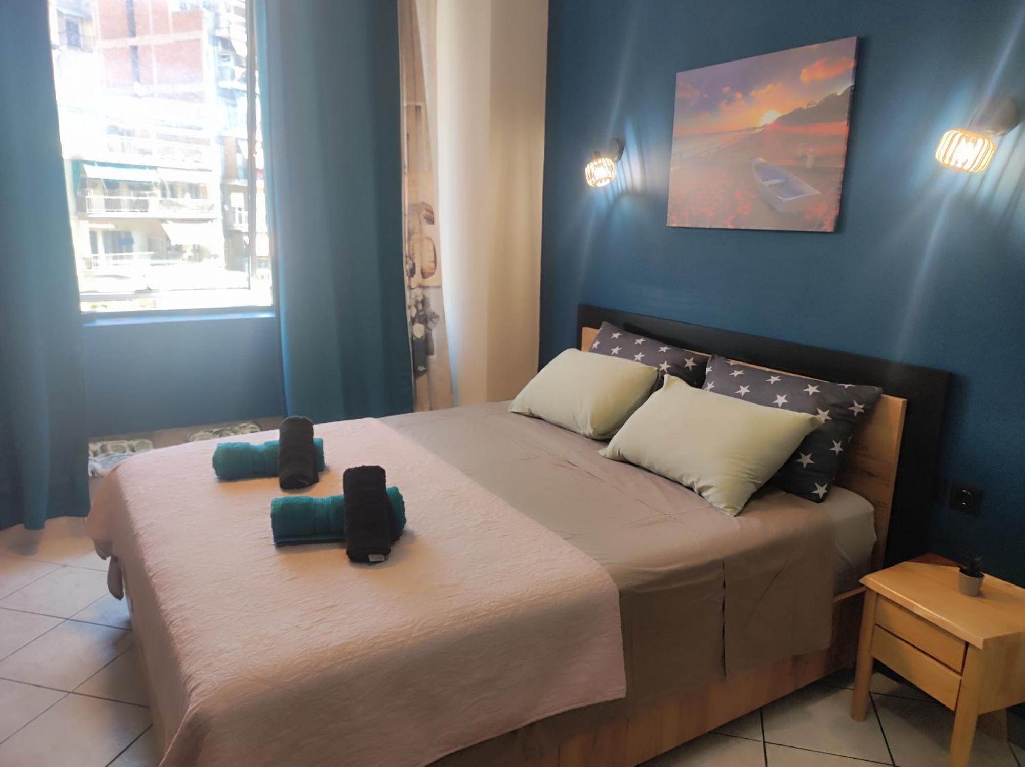 Railway Area Studio Parking Салоники Экстерьер фото